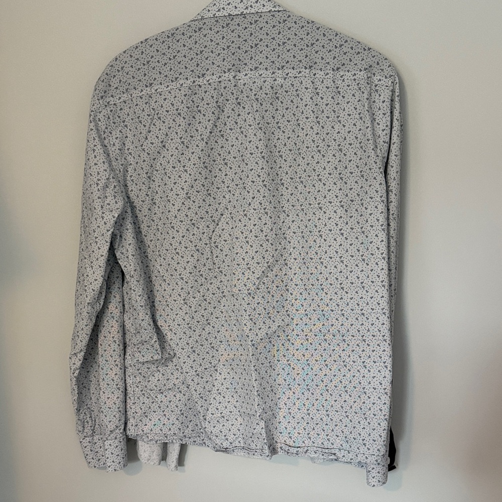 White Patterned Button-Up Shirt - Picture 5 of 7